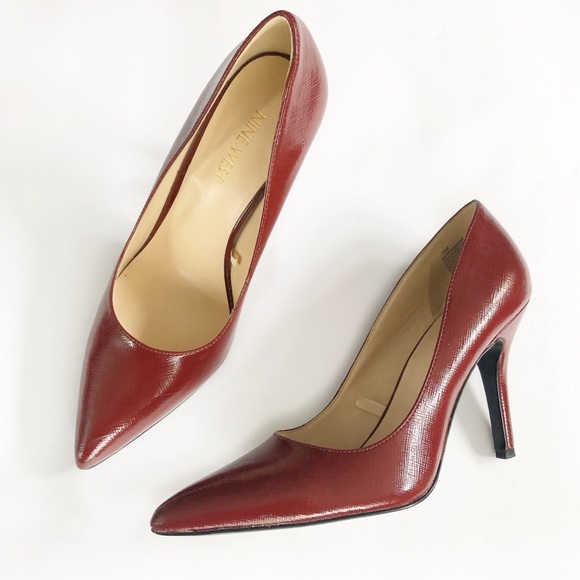 nine west pointed toe heels